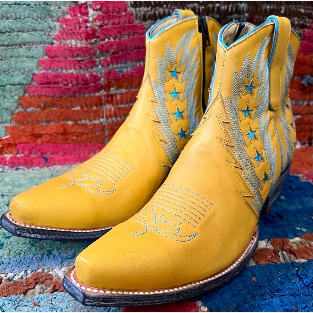 Old Gringo Legacy Yellow Boots 7.5